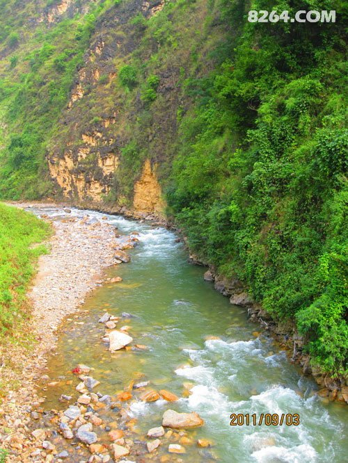 2011_09_01四只鞋,四条江,不爱后货架(2700张