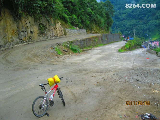 2011_09_01四只鞋,四条江,不爱后货架(2700张