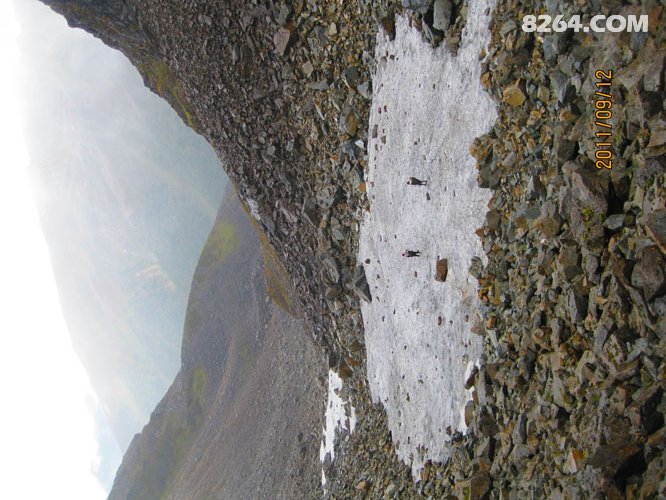 2011_09_01四只鞋,四条江,不爱后货架(2700张