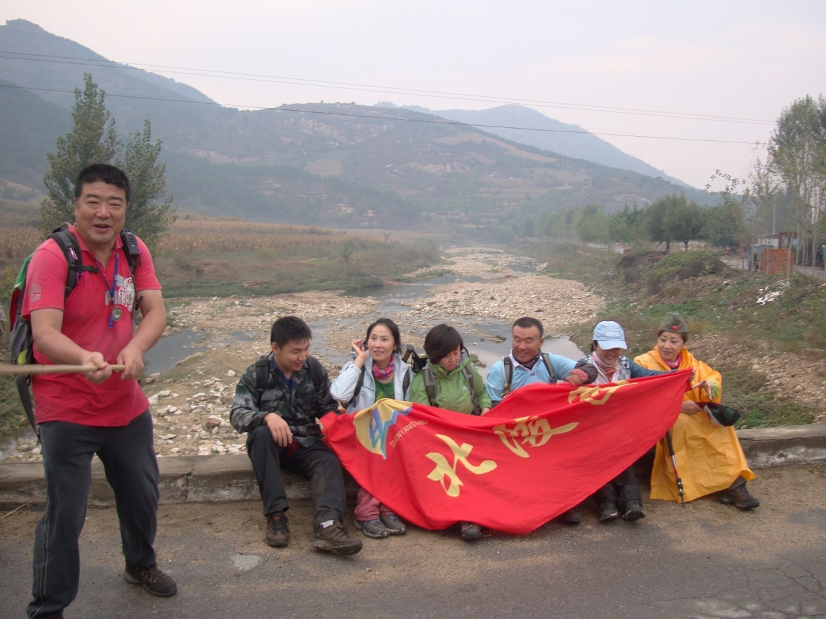 风雨无阻北陵团医巫闾山冰雹行 - 第1页