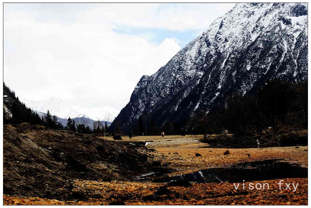 天堂与<em>地狱</em>之间的风景--四<em>姑娘</em>山<em>穿越记</em> - 第1页