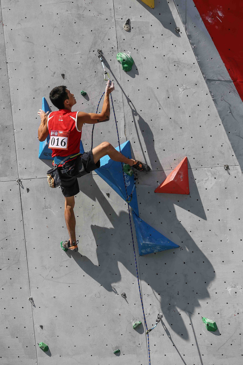 吴江攀岩世界杯分站赛 精彩播报 - 第13页 - 岩壁