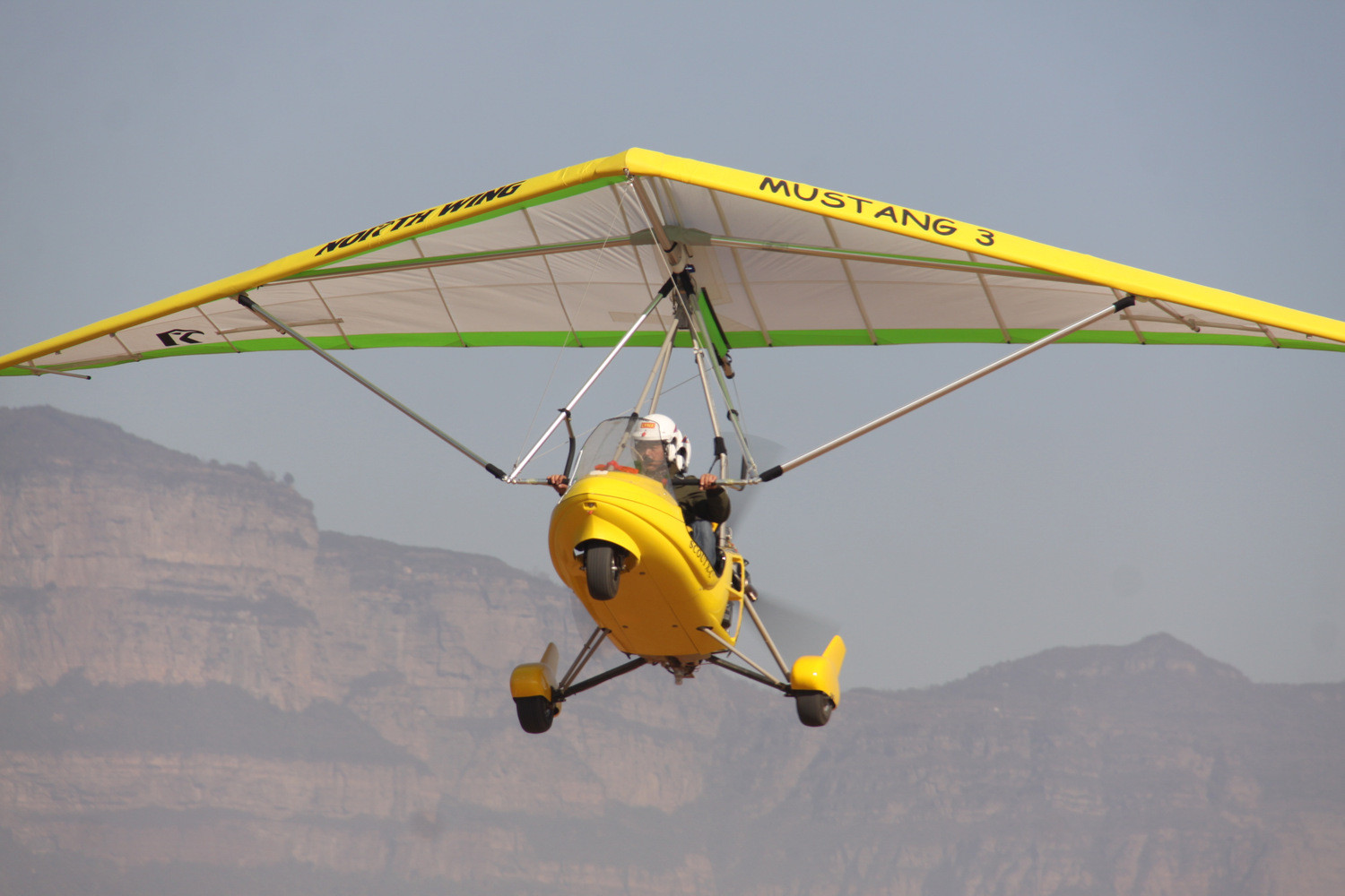 三角翼飞行体验