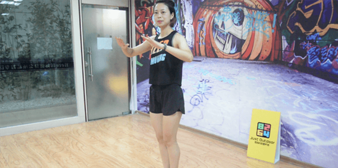 ���˶��γ̡���������ѵ����һ���˶���ԴȪ