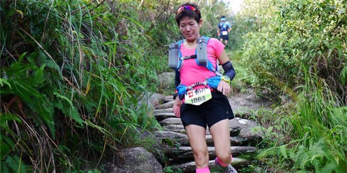 ���˶��γ̡��ܲ���Ļ���ϥ����