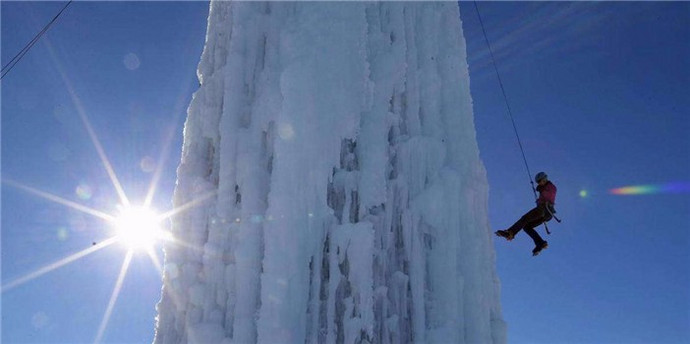 �������˶����ʱ����籭���й����غ�վ�� �����Ѷȹھ�������Ƶ