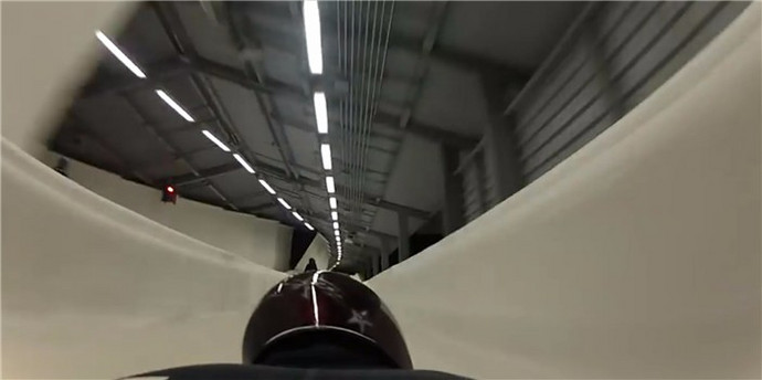 �������˶�����ʽ����(Skeleton)�ĵ�һ�˳��ӽ���̼�