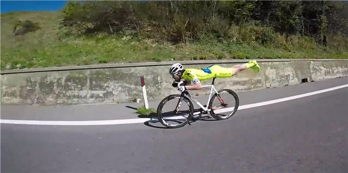 �������˶����������������ų�������������