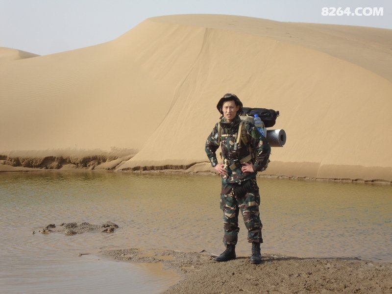 2011\/04 无后援无向导徒步穿越中国八大沙漠之一乌兰布和沙漠(完)