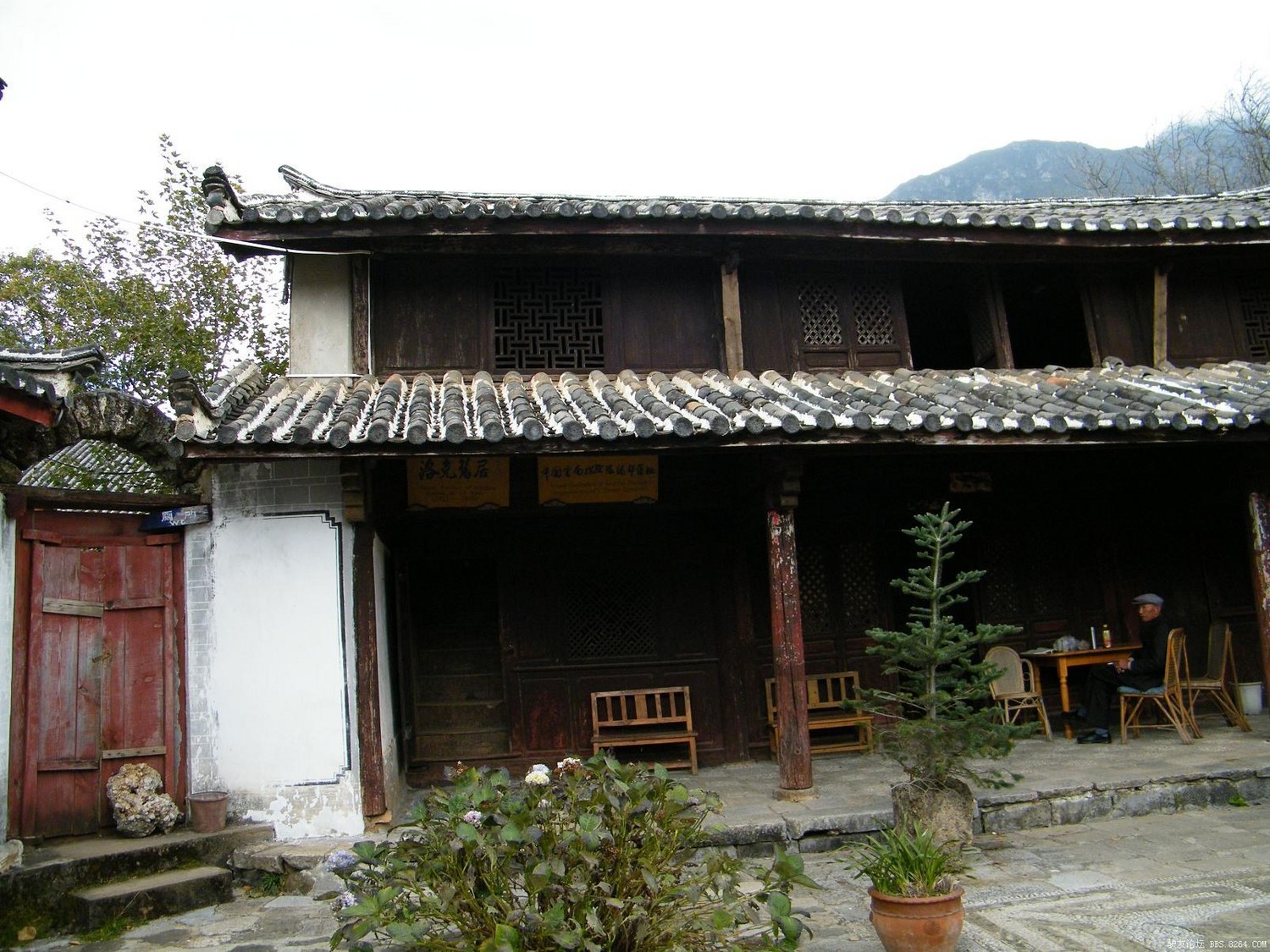 朝拜稻城三神山、梅里雪山(亚丁、雨崩、尼龙