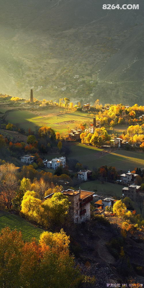 甘孜州:2012年中国旅游新热点!(大竖图)