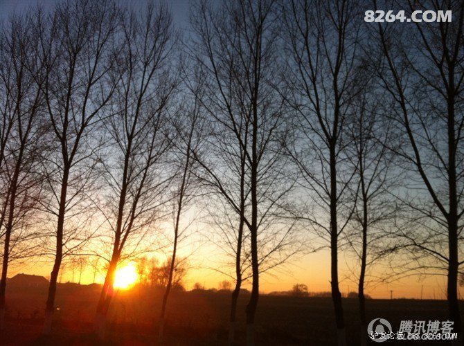 身携90元走遍中国 再穷也要旅行 徒步搭车环绕