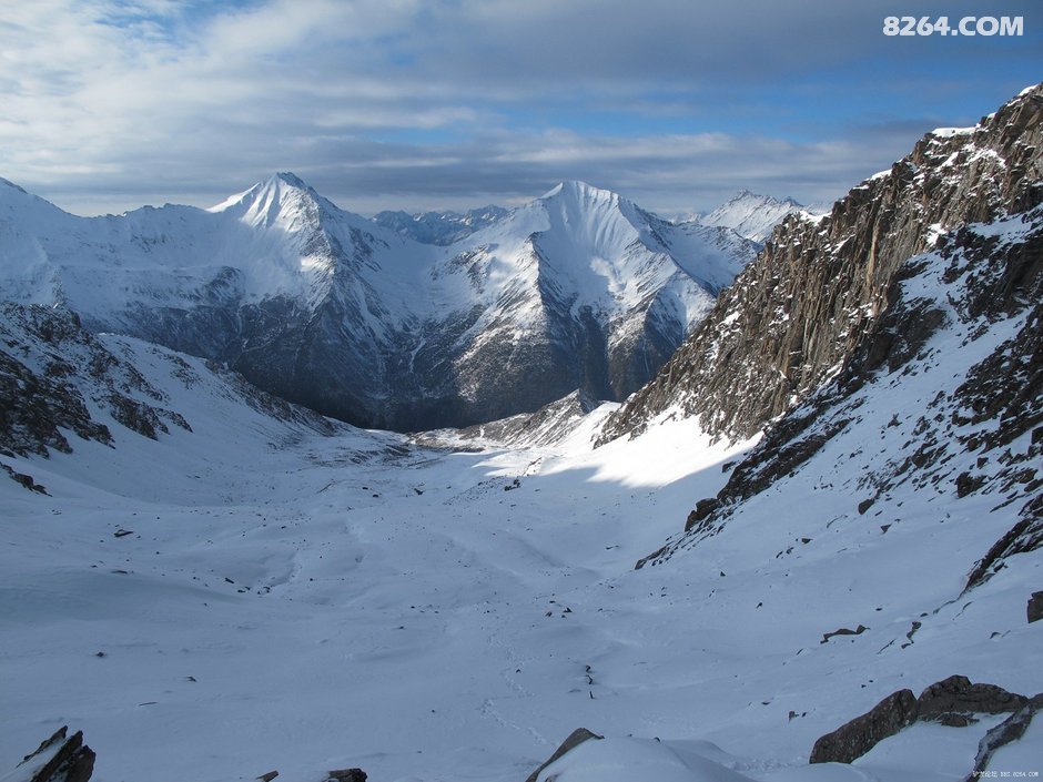 雪峰遥望--2012年5月四姑娘山大峰记录