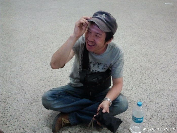 搭车旅行评价 122849h4ga0qhaa569gn96.jpg!t1w1500h1500