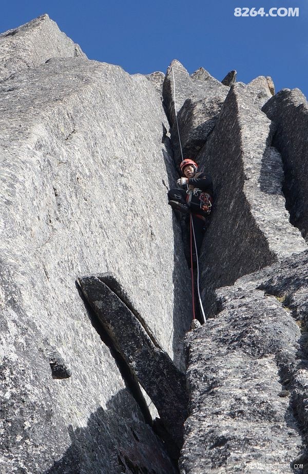 快讯:国内山友默竽 晕晕狼部分新线路登顶婆缪