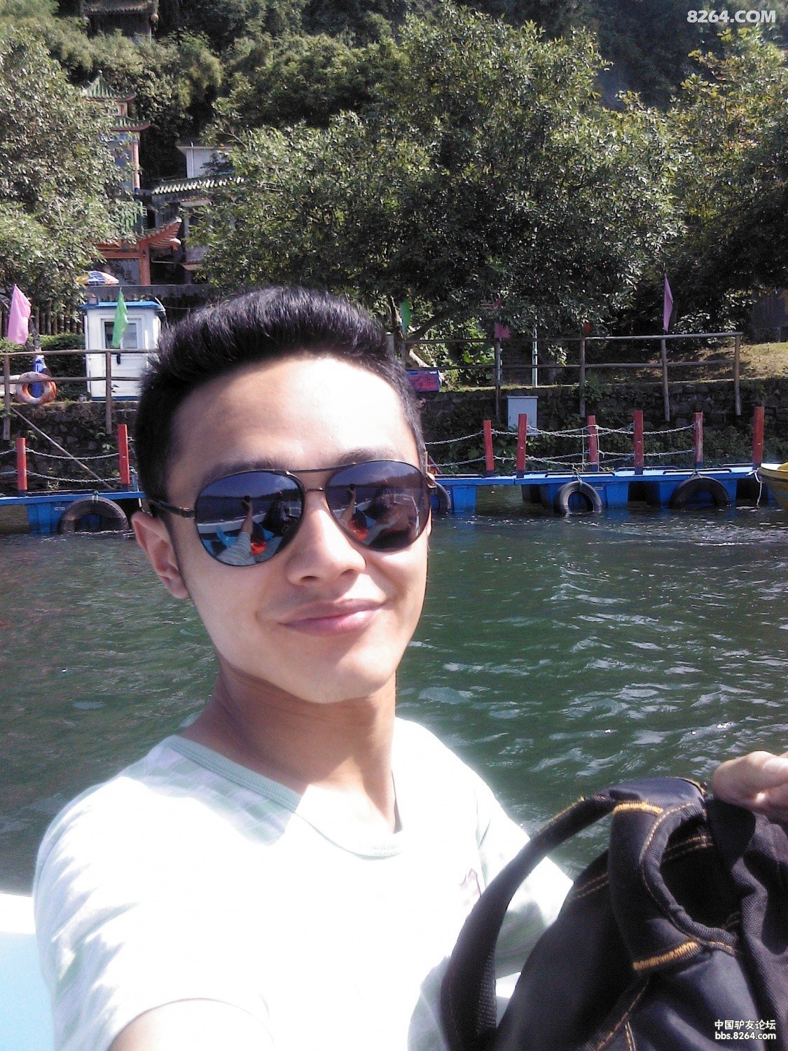 徒步广东湛江湖光岩风景区 - 第1页