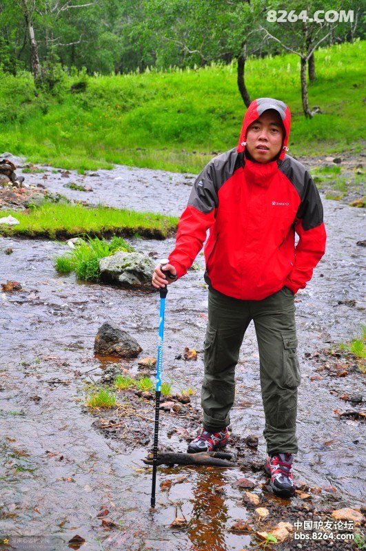 鲁滨逊.飞羽登山杖.(体验报告.)