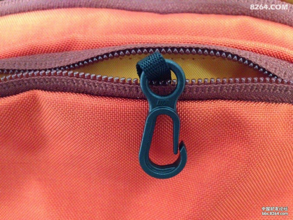 求大家鉴定真假: Arcteryx Arro 22 和 Maka 2 , 谢