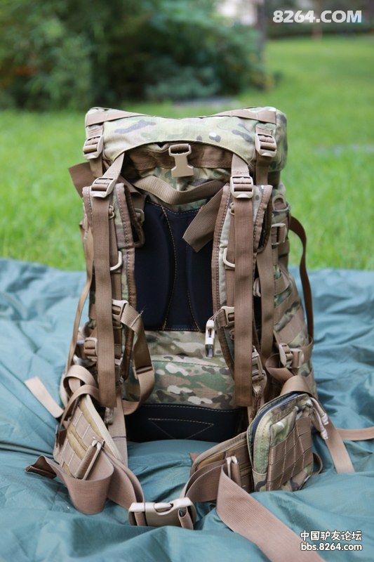 皮糙肉厚,再出几个犀牛Kifaru的大包,有军绿色