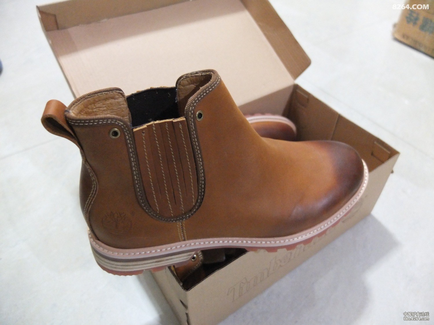 看了双带v底的Timberland Chelsea Boot,果断拿