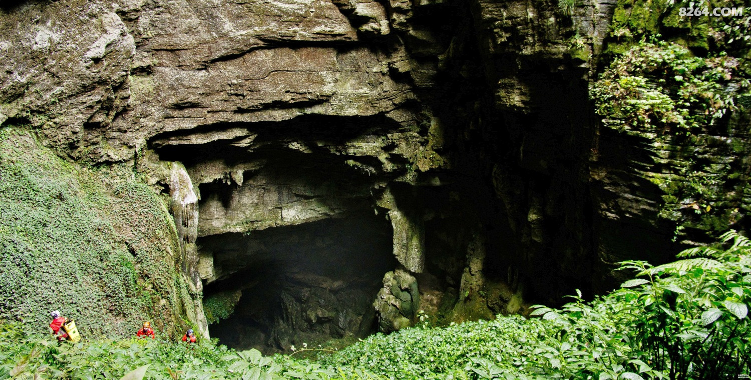 海盗王基德加盟重庆飞虎探险队拍摄洞穴花絮照