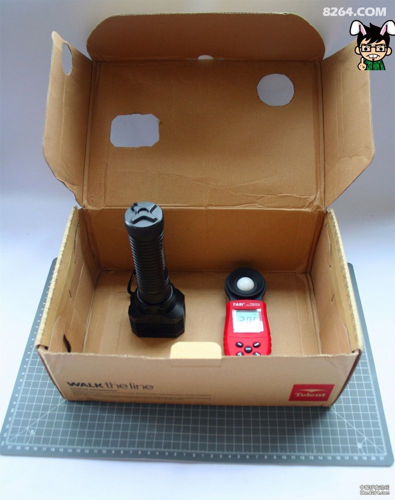 雷神的小锤子--NITECORE(奈特科尔)探索者EA