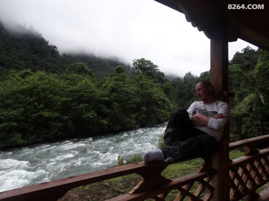 我为你翻山越岭,却无心看风景