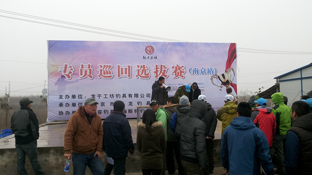 九游官网入口:29℃!重磅打虎王晓东!沪一旅行社骗走老人200万!新汽油103号!皮卡落水1死9失联!高血压揪出3幕后黑手!(图1)