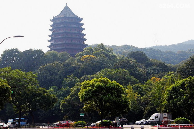 西子湖畔景色新 徒步漫游湖色真--自驾杭州西湖