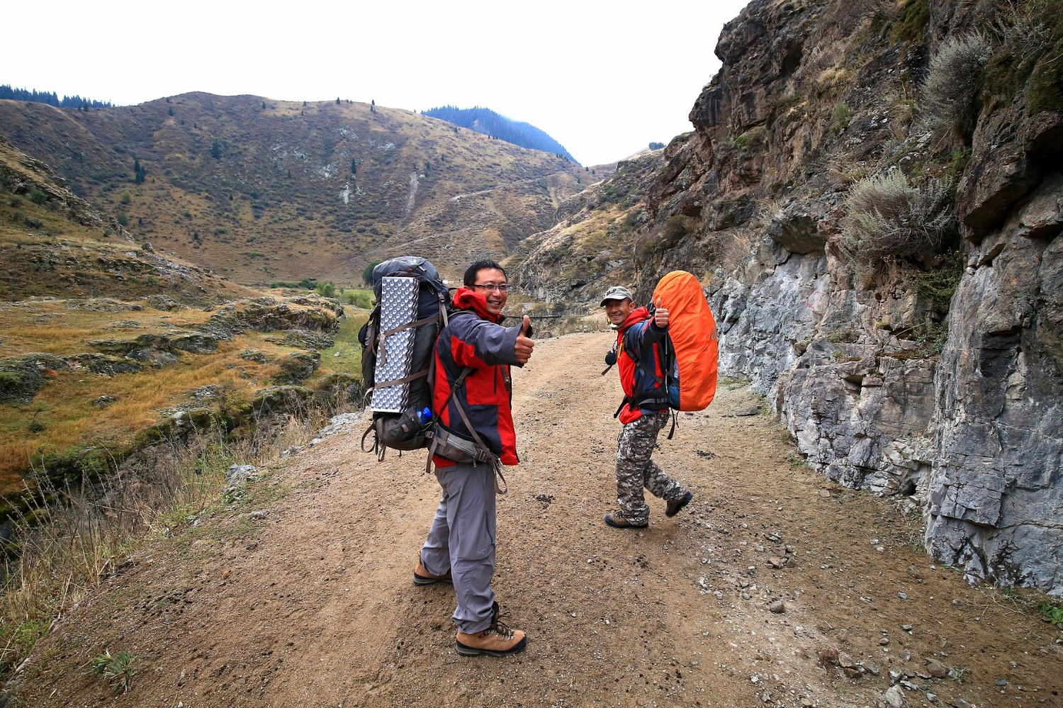 乌孙古道7天徒步实录 - 游记攻略 - 8264.com