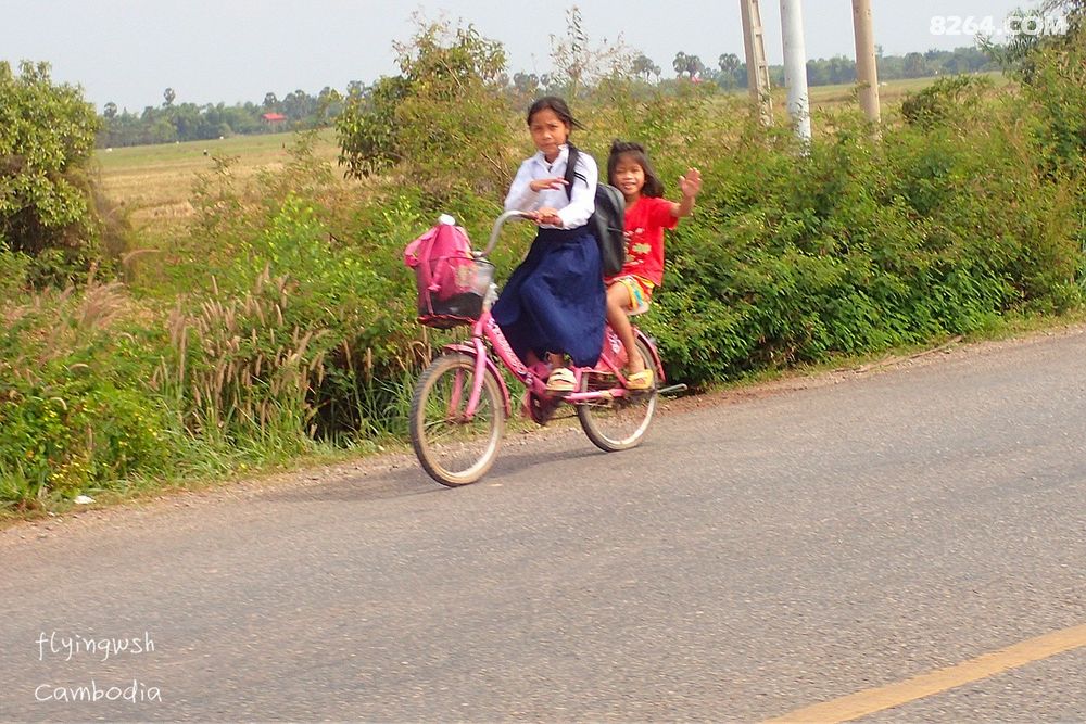 开局一辆车,剩下全靠蹬,我和滚滚的东南亚四国