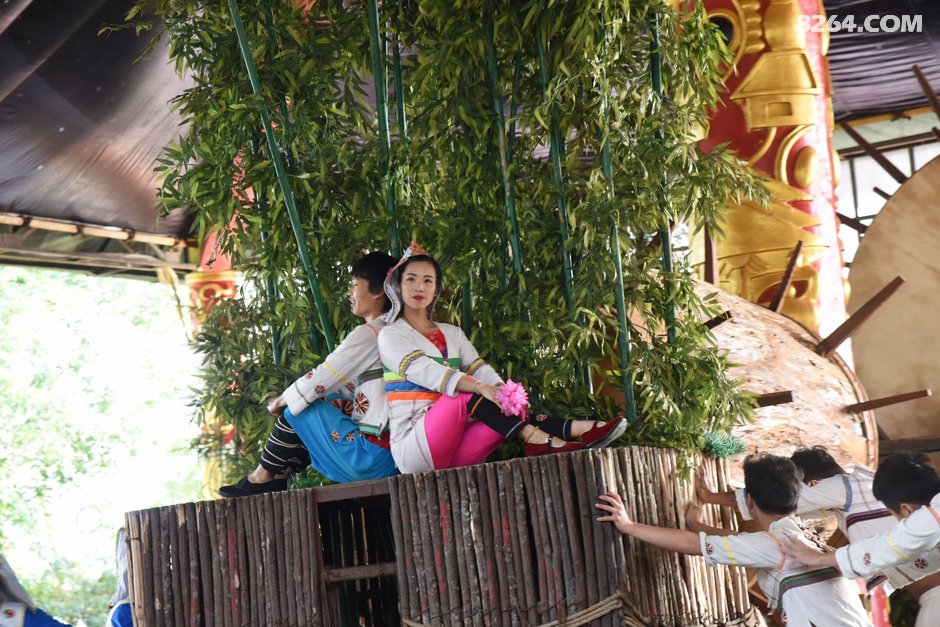 《追梦彩云之南》下