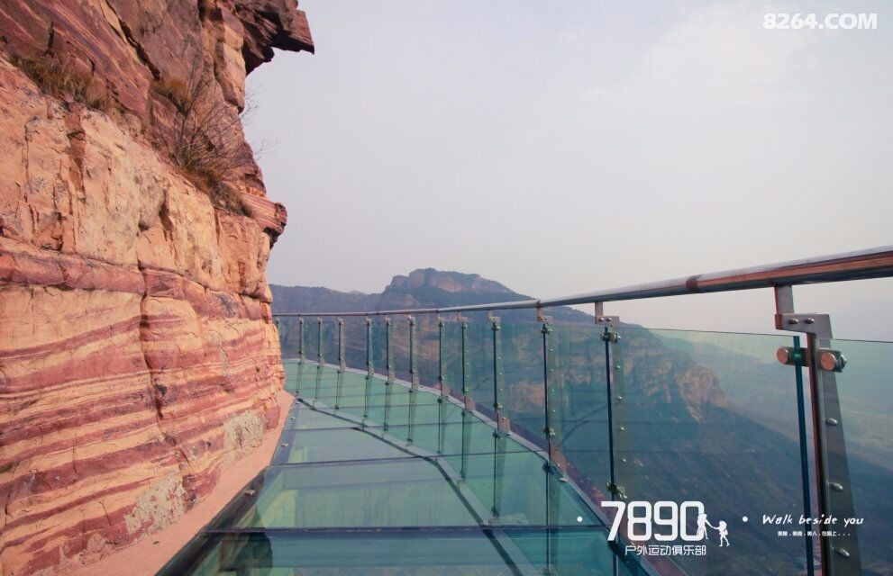 7890户外,3D动感玻璃栈道云端玻璃栈道巍巍东