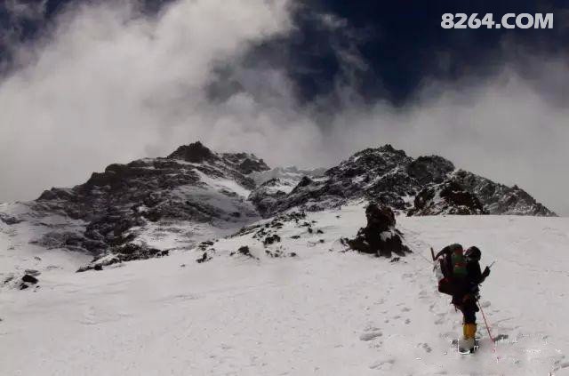 世界上著名的山峰 024836d5o5fedxh6xp0hsy.jpg!t3w825h0