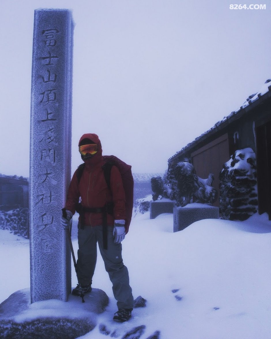 富士山下雪了,突然就决定去看看