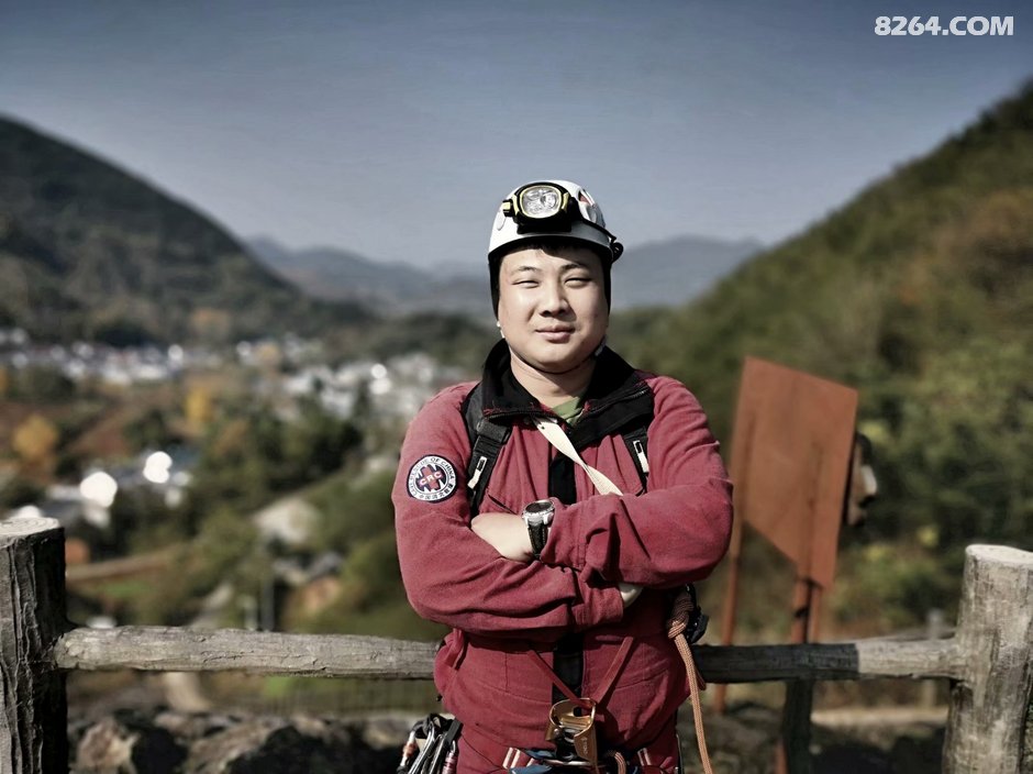 安徽洞穴探险队--凤凰一号洞探秘