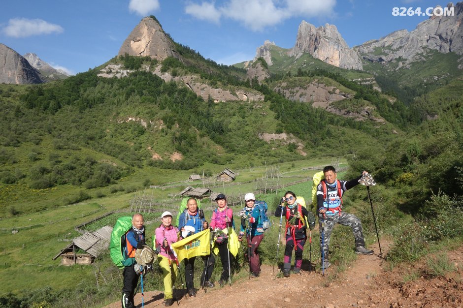 徒步旅游真实生活 011859kabudj6atic4lpzb.jpg!t3w825h0