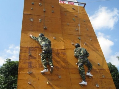 长沙石燕湖生态公园攀岩场电话地址价格介绍,