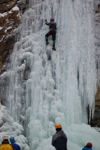 西安翠华山停车场冰瀑官网|地址|电话|怎么样-攀