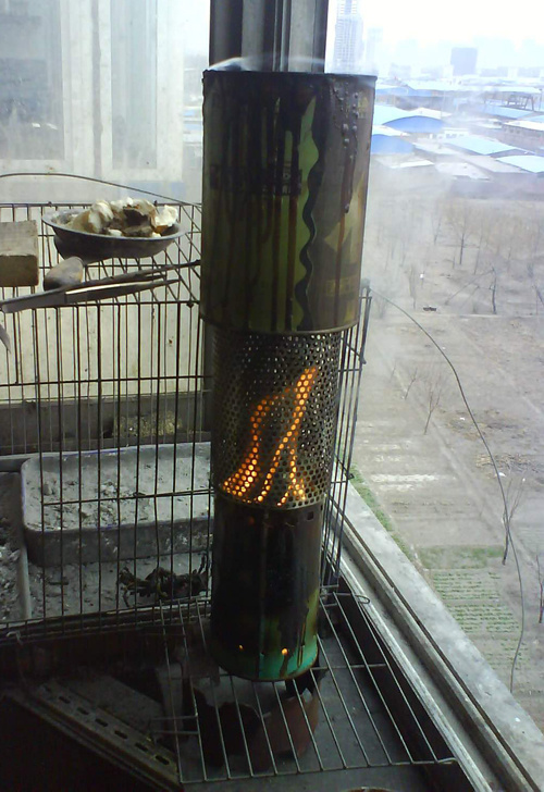 高挑的站立着--给网友做的木柴气化炉[组图]