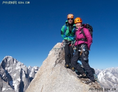 郑朝辉登顶 户外梦想团队开辟两条未登峰线路