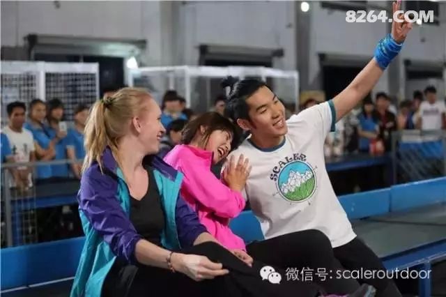 7月18日CCTV-4 一起看老外与思凯乐的第一次