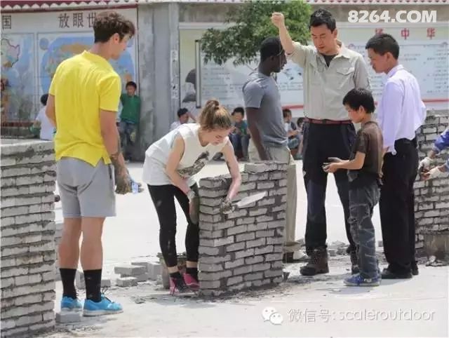 7月18日CCTV-4 一起看老外与思凯乐的第一次