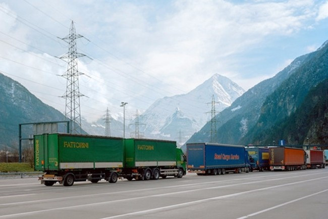 充气式旅行箱是什么样的?据说很拉风 - 背包 - 