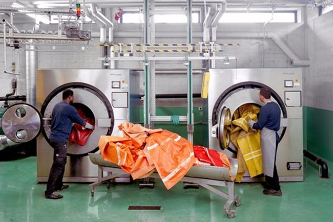 充气式旅行箱是什么样的?据说很拉风 - 背包 - 