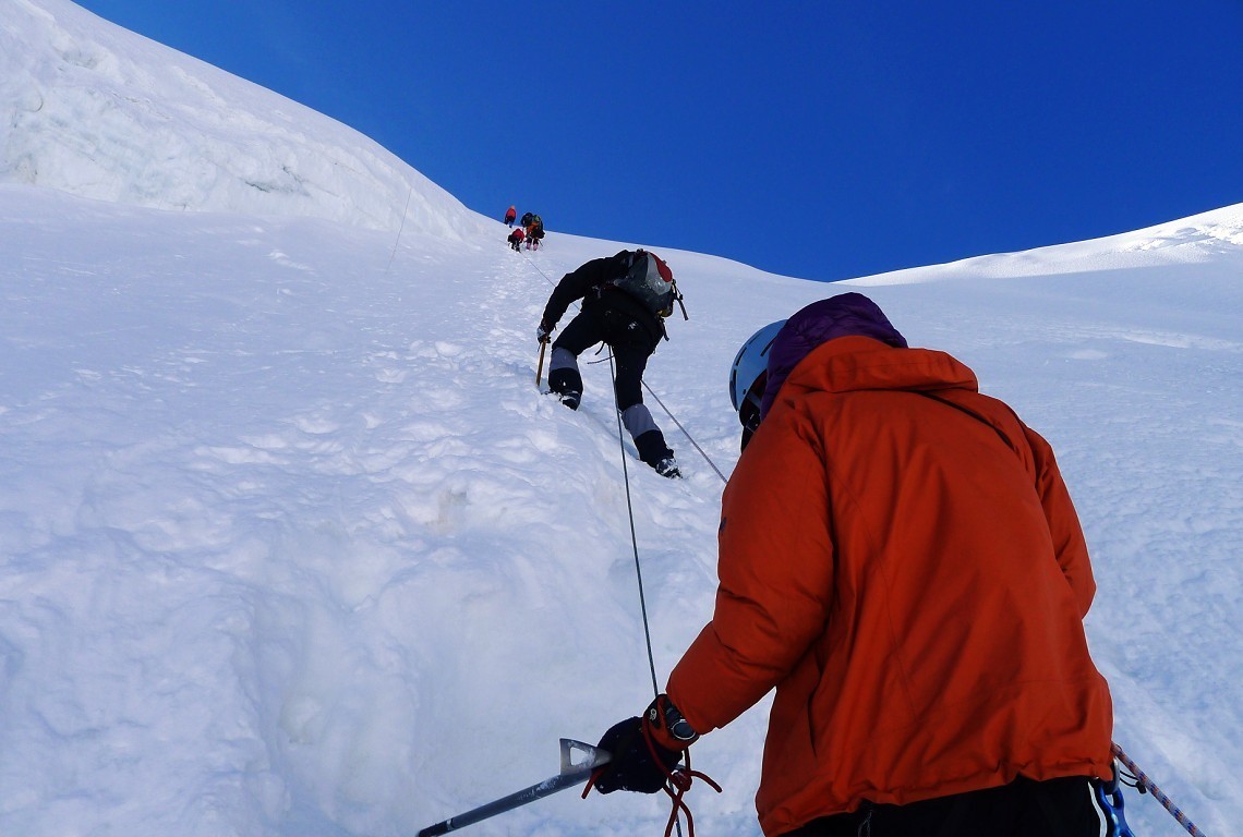 2012百岳尼玛联合攀登队雀儿山活动圆满成功(27楼补上照片)