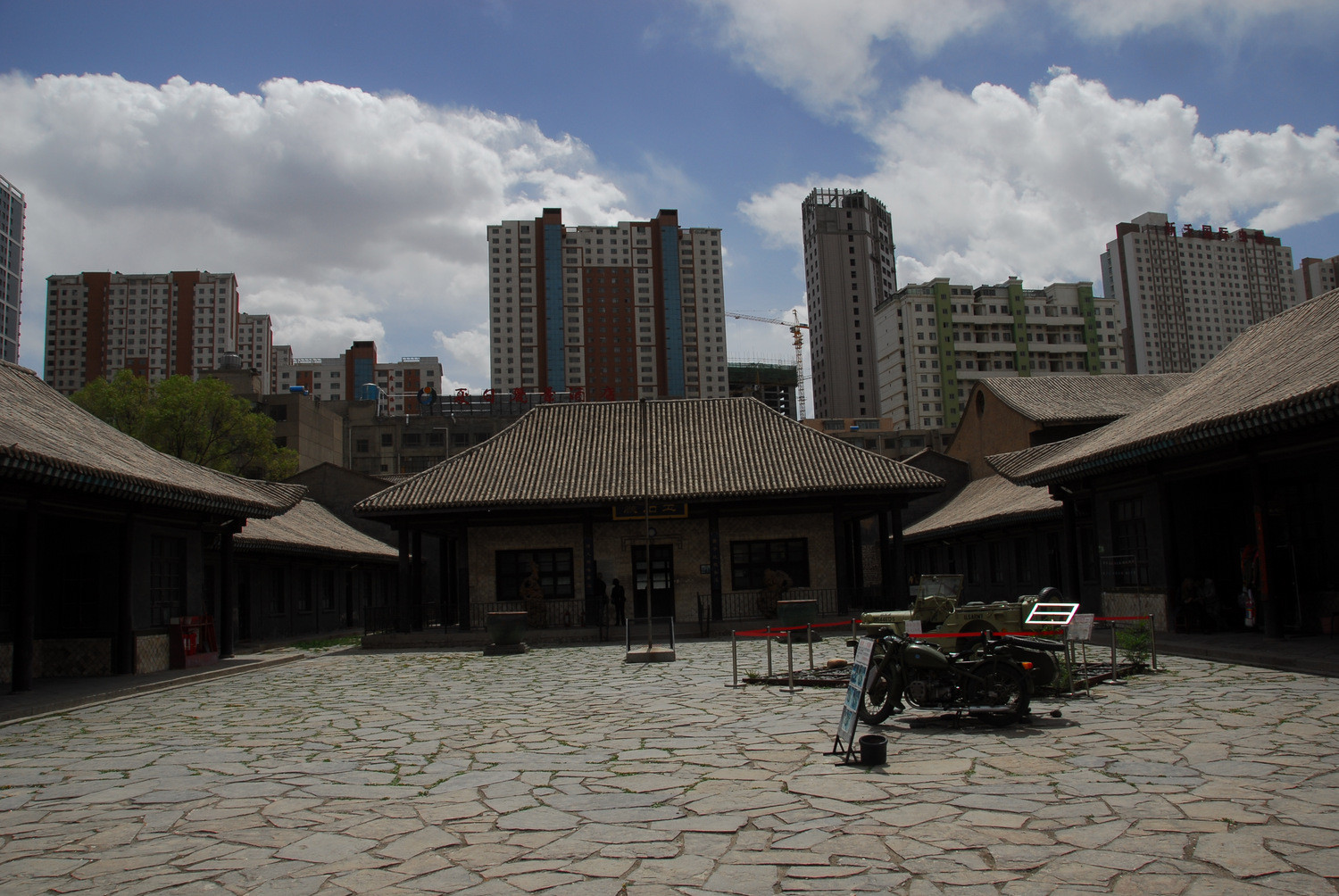 全国唯一一座选用玉石建造的官邸馨庐西宁马步芳公馆