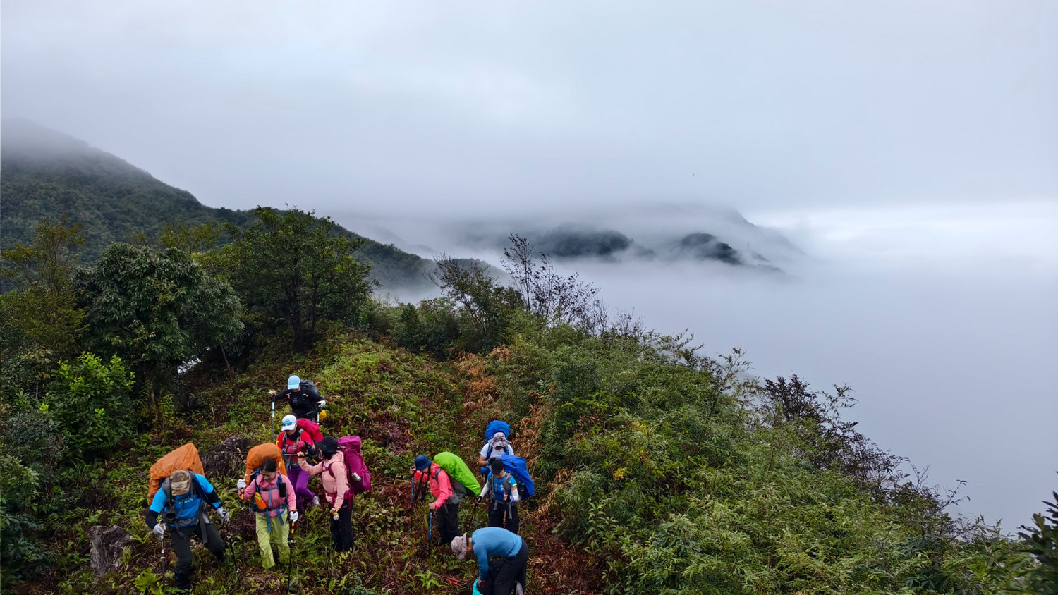 082458fdiv2g2qkryhc3s6 - 旅行杂谈 文化历史 民俗人文 交通贴士 在野 去没有天花板的地方