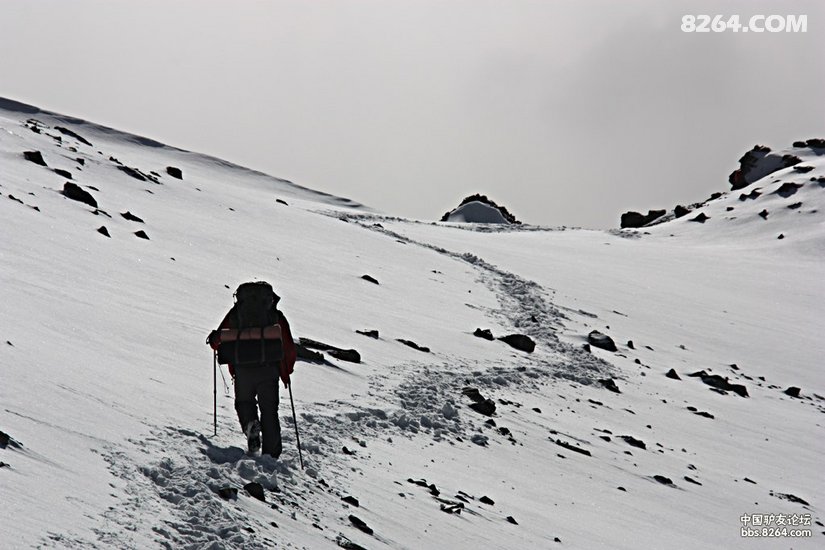 092530cnqj7jnqhkyfqnq8 - 徒步登山 穿越攀岩 雪山步道 户外路线 在野 去没有天花板的地方