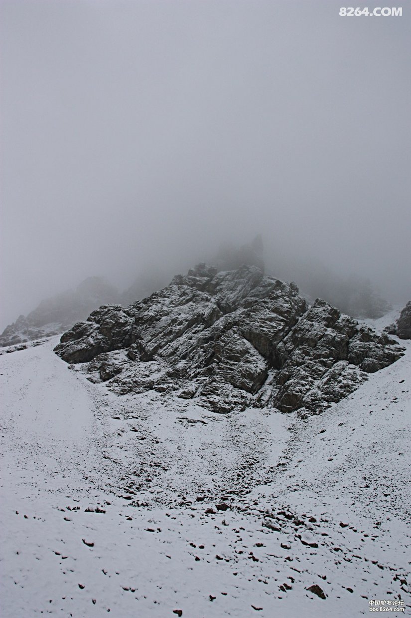 094112z99lm9zmom9wjpz5 - 徒步登山 穿越攀岩 雪山步道 户外路线 在野 去没有天花板的地方